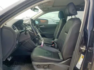 2018 Volkswagen Tiguan SEL with VIN 3VV2B7AX6JM017523, listed as a Copart auction lot 56386545 with 42,620 mi miles and Salvage title. Bid and sale history available at DreamBid. Image 7.