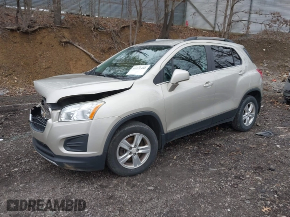 2016 Chevrolet Trax LT with VIN 3GNCJPSB1GL214016, listed as a IAAI auction lot 41971482 with 111,744 mi miles. Bid and sale history available at carsss.com. Image 2.