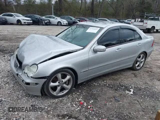 2004 Mercedes-Benz C 320 with VIN WDBRF64J34F488308, listed as a IAAI auction lot 41516891 with 160,855 mi miles and . Bid and sale history available at DreamBid. Image 17.