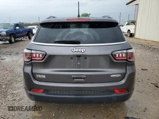 2022 Jeep Compass Latitude с VIN 3C4NJCBB4NT174893, выставлен на аукционе Copart как лот 55798225 с пробегом 76 921 миль миль и Списание • Salvage title. История ставок и продаж доступна на DreamBid. Изображение 6.