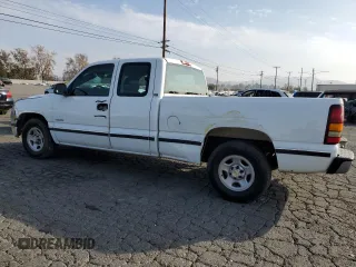 2000 Chevrolet Silverado 1500 with VIN 2GCEC19W3Y1354251, listed as a Copart auction lot 85157354 with 168,354 mi miles and Salvage Title. Bid and sale history available at DreamBid. Image 2.