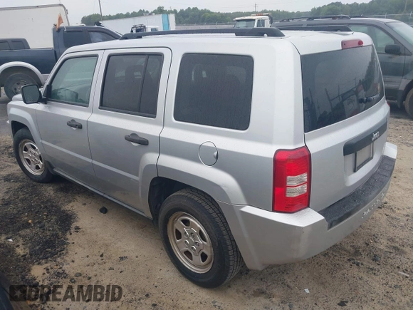 2009 Jeep Patriot Sport z VIN 1J4FT28A29D126757, wystawiony jako IAAI lot #42353541 z przebiegiem 122 277 mil mil oraz . Historia ofert i sprzedaży dostępna na DreamBid. Obrazek 3.