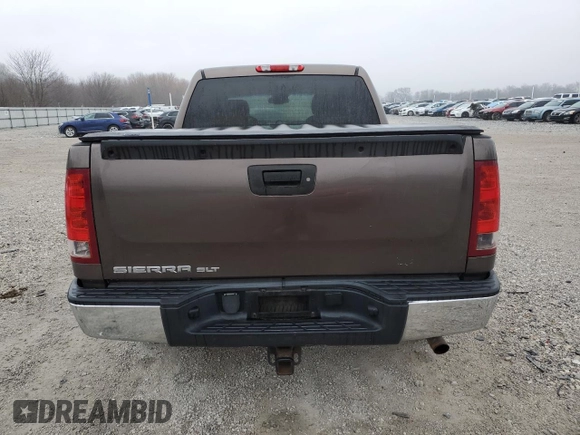 2007 GMC Sierra 1500 with VIN 2GTEK13Y671661974, listed as a Copart auction lot 43061085 with 193,085 mi miles and Clean Title. Bid and sale history available at DreamBid. Image 6.