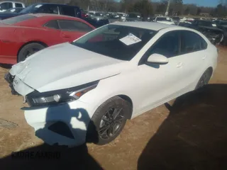 2024 Kia Forte LXS with VIN 3KPF24ADXRE833399, listed as a IAAI auction lot 41327658 with 6,360 mi miles. Bid and sale history available at carsss.com. Image 18.