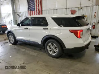 2022 Ford Explorer with VIN 1FMSK7BH8NGA18125, listed as a Copart auction lot 52242975 with 35,127 mi miles and Salvage title. Bid and sale history available at DreamBid. Image 2.
