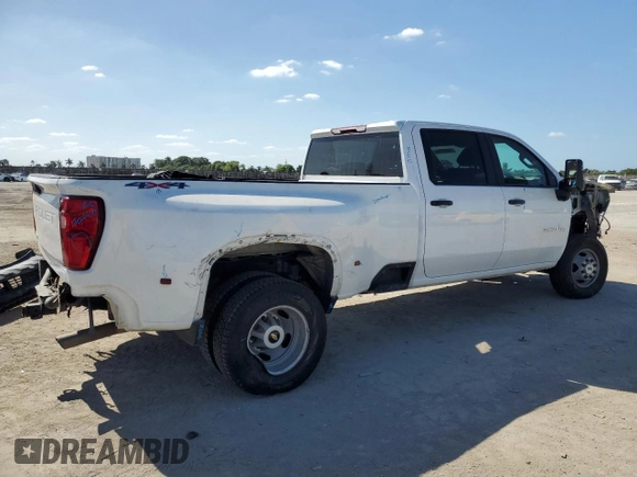 2022 Chevrolet Silverado 3500HD Work Truck with VIN 1GC4YSE78NF343400, listed as a Copart auction lot 76583984 with 111,224 mi miles and Salvage Title. Bid and sale history available at carsss.com. Image 3.