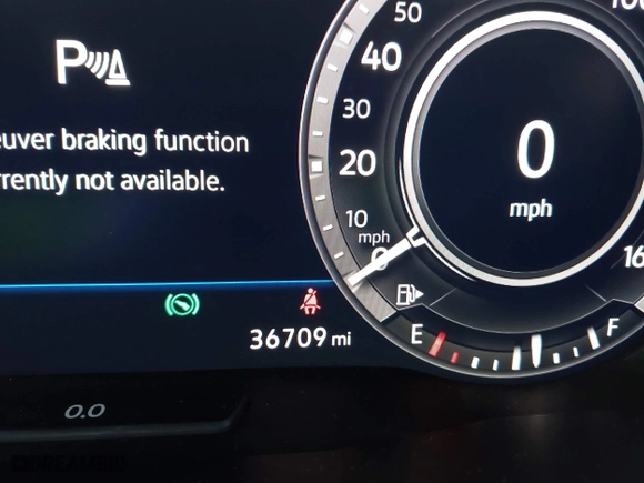 2019 Volkswagen Tiguan SEL Premium with VIN 3VV4B7AXXKM004316, listed as a IAAI auction lot 41458459 with 36,709 mi miles. Bid and sale history available at carsss.com. Image 15.