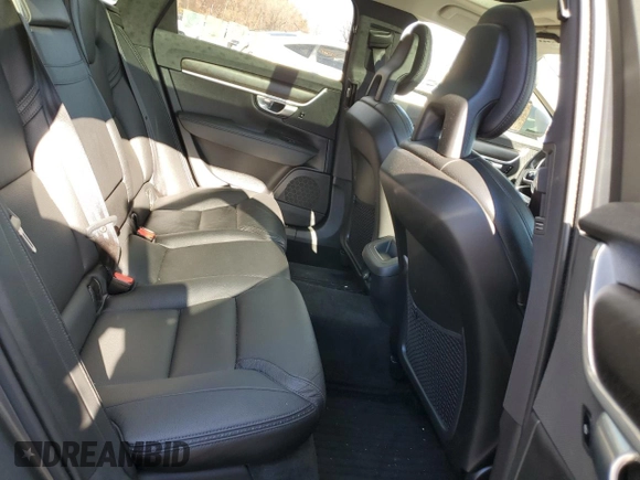 2017 Volvo V90 z VIN YV4A22NL2H1006186, wystawiony jako Copart lot #80231784 z przebiegiem 79 486 mil mil oraz Szkoda całkowita • Salvage title. Historia ofert i sprzedaży dostępna na DreamBid. Obrazek 10.