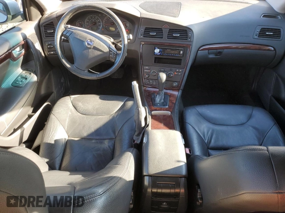 2008 Volvo S60 2.5T with VIN YV1RH592482689732, listed as a Copart auction lot 86346284 with 122,938 mi miles and Salvage Title. Bid and sale history available at carsss.com. Image 8.