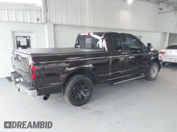 2018 Ford F-150 XL z VIN 1FTEX1CP5JKD50522, wystawiony jako IAAI lot #42389080 z przebiegiem 67 836 mil mil oraz . Historia ofert i sprzedaży dostępna na DreamBid. Obrazek 4.