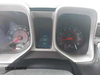 2014 Chevrolet Camaro LS с VIN 2G1FA1E3XE9208991, выставлен на аукционе IAAI как лот 42493419 с пробегом 107 104 миль миль и . История ставок и продаж доступна на DreamBid. Изображение 7.