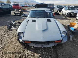 1978 Datsun 280ZX z VIN GHLS30122501, wystawiony jako Copart lot #80676944 z przebiegiem Nie podano mil oraz Szkody całkowita. Historia ofert i sprzedaży dostępna na DreamBid. Obrazek 5.
