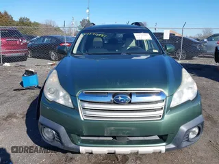2013 Subaru Outback 2.5i Limited with VIN 4S4BRCKC6D3227927, listed as a IAAI auction lot 41570981 with 205,771 mi miles. Bid and sale history available at carsss.com. Image 12.