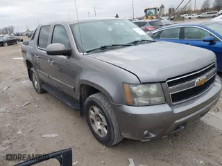 2007 Chevrolet Avalanche LT w/3LT with VIN 3GNFK12367G123414, listed as a IAAI auction lot 41702886 with 253,515 mi miles. Bid and sale history available at carsss.com. Image 1.