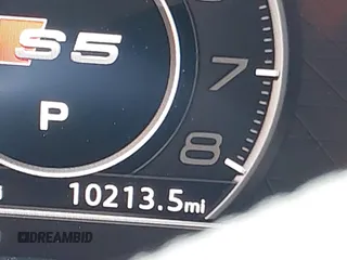 2018 Audi S5 Premium Plus z VIN WAUP4AF54JA027142, wystawiony jako IAAI lot #41856305 z przebiegiem 66 742 mil mil oraz . Historia ofert i sprzedaży dostępna na DreamBid. Obrazek 14.
