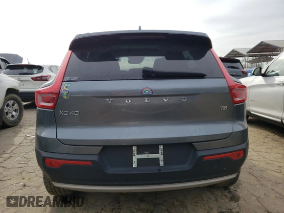 2019 Volvo XC40 Momentum z VIN YV4AC2HK4K2151764, wystawiony jako Copart lot #73491882 z przebiegiem 40 243 mil mil oraz . Historia ofert i sprzedaży dostępna na DreamBid. Obrazek 6.