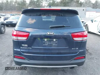 2016 Kia Sorento EX with VIN 5XYPHDA53GG183522, listed as a IAAI auction lot 41231974 with 96,360 mi miles. Bid and sale history available at carsss.com. Image 16.