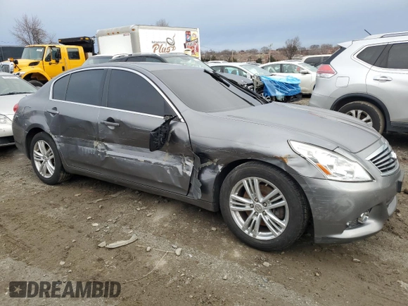 2015 Infiniti Q40 with VIN JN1CV6AR5FM524697, listed as a Copart auction lot 43938835 with 226,828 mi miles and Salvage Title. Bid and sale history available at carsss.com. Image 4.