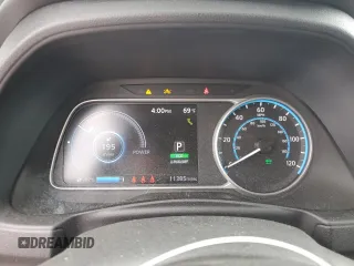 2023 Nissan LEAF SV Plus z VIN 1N4CZ1CV6PC563116, wystawiony jako Copart lot #54734465 z przebiegiem 11 385 mil mil oraz Szkoda całkowita • Salvage title. Historia ofert i sprzedaży dostępna na DreamBid. Obrazek 9.