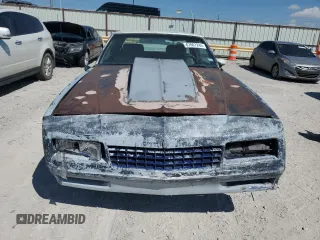 1981 Chevrolet Monte Carlo с VIN 1G1AZ37J9BR436623, выставлен на аукционе Copart как лот 67867244 с пробегом Не указан миль и Списание • Salvage title. История ставок и продаж доступна на DreamBid. Изображение 5.
