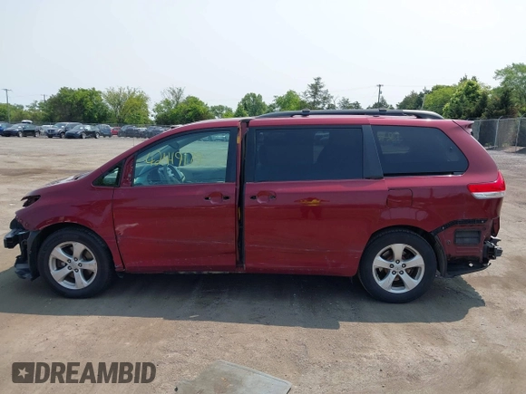 2014 Toyota Sienna LE AAS с VIN 5TDKK3DC6ES417507, выставлен на аукционе IAAI как лот 42419179 с пробегом 156 058 миль миль и . История ставок и продаж доступна на DreamBid. Изображение 15.