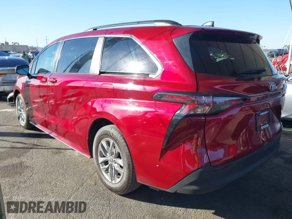 2023 Toyota Sienna LE z VIN 5TDKRKEC4PS139651, wystawiony jako IAAI lot #41310256 z przebiegiem 57 792 mil mil oraz . Historia ofert i sprzedaży dostępna na DreamBid. Obrazek 3.