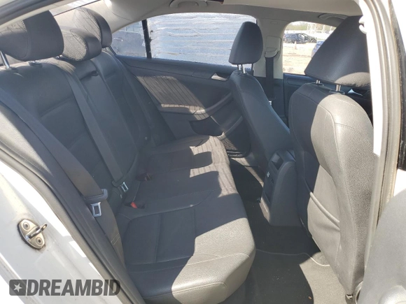 2011 Volkswagen Jetta SE with VIN 3VWDX7AJ7BM367469, listed as a Copart auction lot 53774995 with 129,915 mi miles and Salvage title. Bid and sale history available at DreamBid. Image 10.