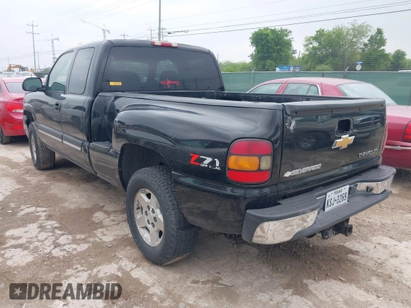 2005 Chevrolet Silverado 1500 Z71 with VIN 1GCEK19B95Z142179, listed as a IAAI auction lot 42203353 with 225,869 mi miles and . Bid and sale history available at DreamBid. Image 3.