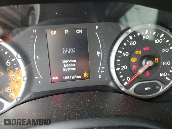 2018 Jeep Renegade Latitude с VIN ZACCJABB7JPH16145, выставлен на аукционе Copart как лот 55935395 с пробегом 102 648 миль миль и Списание • Salvage title. История ставок и продаж доступна на DreamBid. Изображение 9.