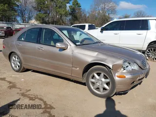 2002 Mercedes-Benz C with VIN WDBRF61J72F180933, listed as a IAAI auction lot 41374980 with 55,464 mi miles. Bid and sale history available at carsss.com. Image 1.
