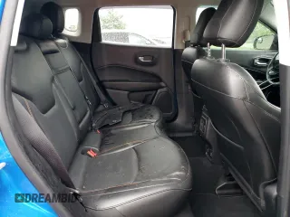 2019 Jeep Compass Limited z VIN 3C4NJDCB8KT666357, wystawiony jako Copart lot #55207635 z przebiegiem Nie podano mil oraz Szkoda całkowita • Salvage title. Historia ofert i sprzedaży dostępna na DreamBid. Obrazek 10.