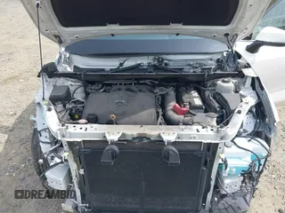 2021 Toyota Highlander XLE z VIN 5TDHZRBH7MS062420, wystawiony jako IAAI lot #41918161 z przebiegiem 136 842 mil mil oraz . Historia ofert i sprzedaży dostępna na DreamBid. Obrazek 10.