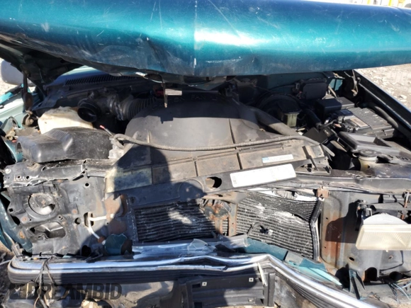 1997 GMC Sierra 1500 SL with VIN 1GTEC14WXVZ505001, listed as a Copart auction lot 53973435 with 217,305 mi miles and Non Repairable. Bid and sale history available at DreamBid. Image 11.