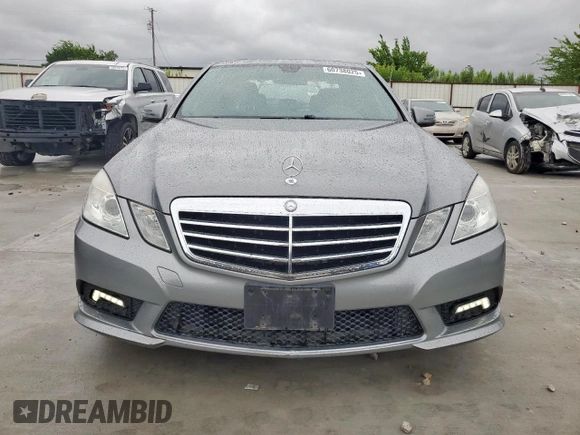 2011 Mercedes-Benz E 350 Luxury with VIN WDDHF5GB0BA427963, listed as a Copart auction lot 60738025 with 150,121 mi miles and Salvage title. Bid and sale history available at DreamBid. Image 5.