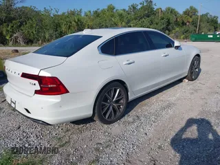2018 Volvo S90 Momentum z VIN LVY992MK6JP031811, wystawiony jako IAAI lot #42301680 z przebiegiem Nie podano mil oraz . Historia ofert i sprzedaży dostępna na DreamBid. Obrazek 4.