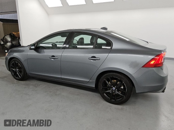 2017 Volvo S60 Dynamic с VIN YV126MFL7H2424463, выставлен на аукционе Copart как лот 54605305 с пробегом 106 223 миль миль и Чистый • Clean title. История ставок и продаж доступна на DreamBid. Изображение 2.