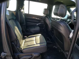 2022 Jeep Wagoneer Series III with VIN 1C4SJVDT1NS142098, listed as a Copart auction lot 50634734 with 36,269 mi miles. Bid and sale history available at carsss.com. Image 12.