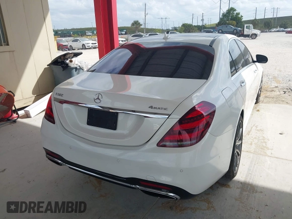 2018 Mercedes-Benz S 560 with VIN WDDUG8GB3JA380620, listed as a IAAI auction lot 41722426 with 94,007 mi miles and . Bid and sale history available at carsss.com. Image 4.