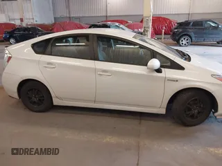 2015 Toyota Prius Four z VIN JTDKN3DU2F0470886, wystawiony jako IAAI lot #42157691 z przebiegiem 108 400 mil mil oraz . Historia ofert i sprzedaży dostępna na DreamBid. Obrazek 14.