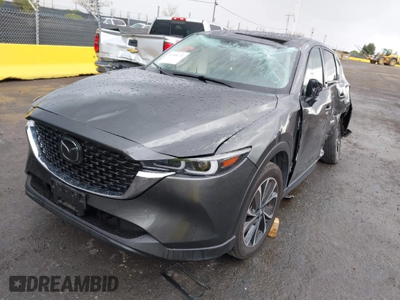 2023 Mazda CX-5 2.5 S Premium Package with VIN JM3KFBDM4P0174901, listed as a IAAI auction lot 41940271 with 25,805 mi miles. Bid and sale history available at carsss.com. Image 17.