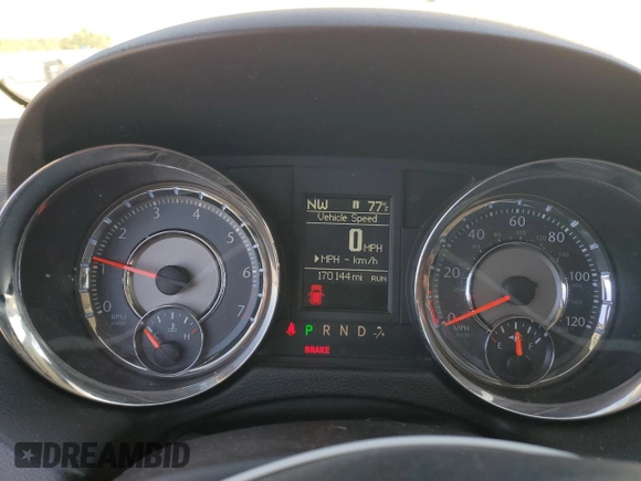 2011 Chrysler Town & Country Touring L z VIN 2A4RR8DG6BR702751, wystawiony jako Copart lot #58541045 z przebiegiem 170 144 mil mil oraz Szkoda całkowita • Salvage title. Historia ofert i sprzedaży dostępna na DreamBid. Obrazek 9.