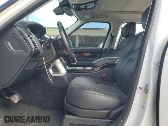 2019 Land Rover Range Rover с VIN SALGS5RE1KA520816, выставлен на аукционе Copart как лот 84727244 с пробегом 35 247 миль миль и Списание • Salvage title. История ставок и продаж доступна на DreamBid. Изображение 7.