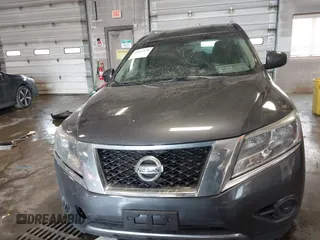 2014 Nissan Pathfinder S with VIN 5N1AR2MM9EC694210, listed as a IAAI auction lot 41651478 with 151,268 mi miles. Bid and sale history available at carsss.com. Image 12.
