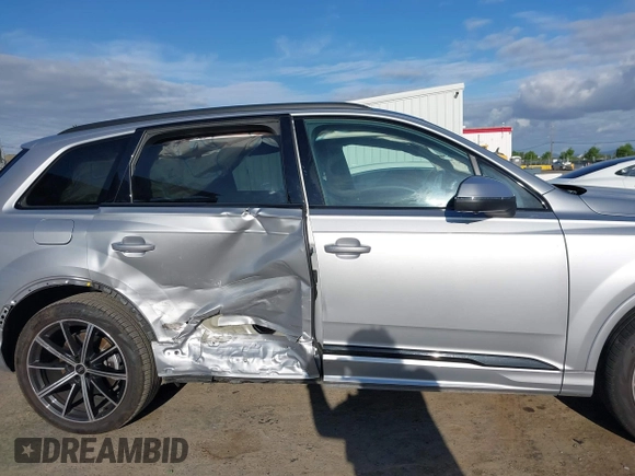 2021 Audi Q7 Premium Plus z VIN WA1LXAF74MD036771, wystawiony jako IAAI lot #42125819 z przebiegiem 20 495 mil mil oraz . Historia ofert i sprzedaży dostępna na DreamBid. Obrazek 13.