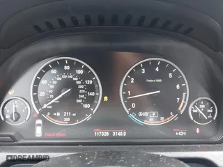 2016 BMW 5 Series Gran Turismo 550i xDrive with VIN WBA5M0C53GD085191, listed as a IAAI auction lot 41679692 with 117,326 mi miles. Bid and sale history available at carsss.com. Image 7.