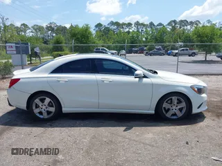 2017 Mercedes-Benz CLA 250 z VIN WDDSJ4EBXHN444076, wystawiony jako IAAI lot #42183176 z przebiegiem 121 385 mil mil oraz . Historia ofert i sprzedaży dostępna na DreamBid. Obrazek 13.