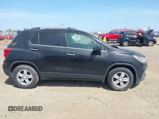 2019 Chevrolet Trax LT with VIN KL7CJLSB0KB918698, listed as a IAAI auction lot 42054006 with Not Provided miles and . Bid and sale history available at carsss.com. Image 13.