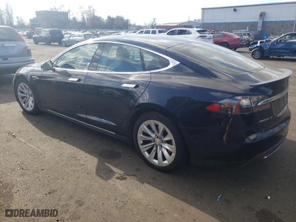 2014 Tesla Model S P85D with VIN 5YJSA1H29EFP63144, listed as a Copart auction lot 78866794 with 142,333 mi miles and Clean Title. Bid and sale history available at carsss.com. Image 2.
