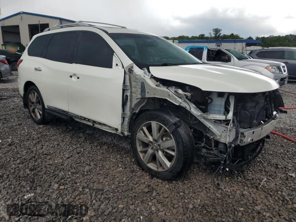 2016 Nissan Pathfinder Platinum with VIN 5N1AR2MN7GC657846, listed as a Copart auction lot 61353405 with 100,692 mi miles and Salvage title. Bid and sale history available at DreamBid. Image 4.