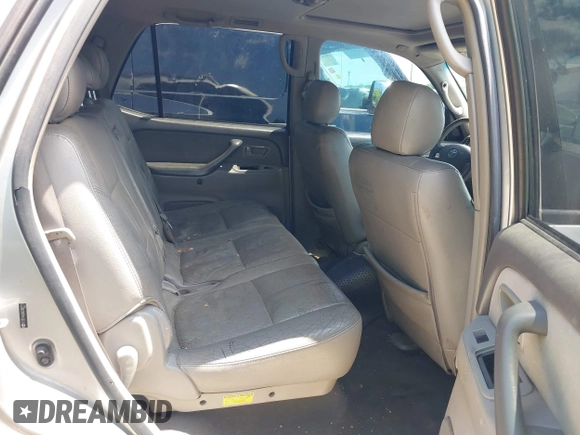 2006 Toyota Sequoia SR5 with VIN 5TDBT44AX6S260731, listed as a IAAI auction lot 42106200 with 223,927 mi miles and . Bid and sale history available at DreamBid. Image 8.